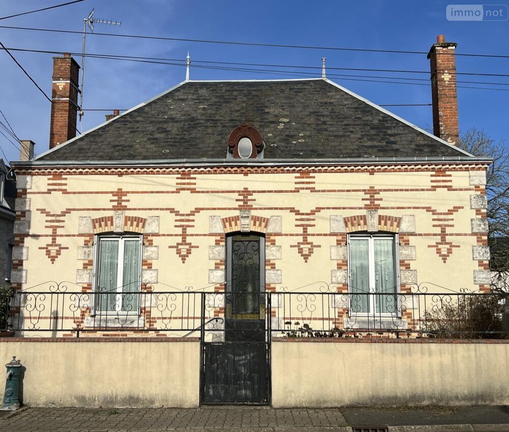 Maison 4 pièces 105 m² · à Beauce-la-Romaine · 105 m² · 137 800 €