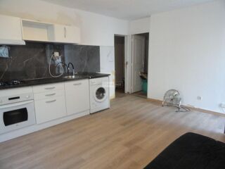  Immeuble à vendre 3 pièces 79 m²