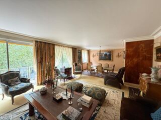  Appartement  vendre 7 pices 173 m