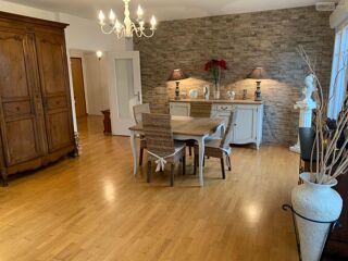  Appartement  vendre 4 pices 111 m