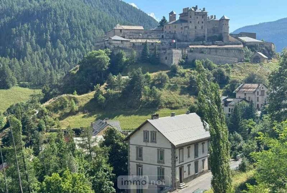 vente Appartement - 4 pièce(s) - 85 m² Château-Ville-Vieille (05350)