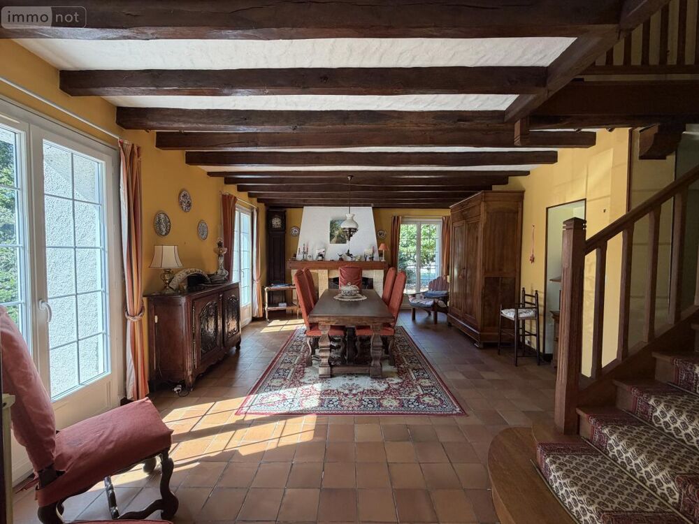 vente Maison - 8 pièce(s) - 219 m² Chanceaux-sur-Choisille (37390)