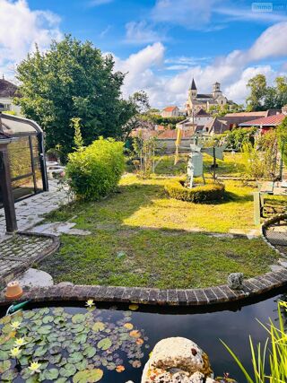  Maison  vendre 10 pices 250 m
