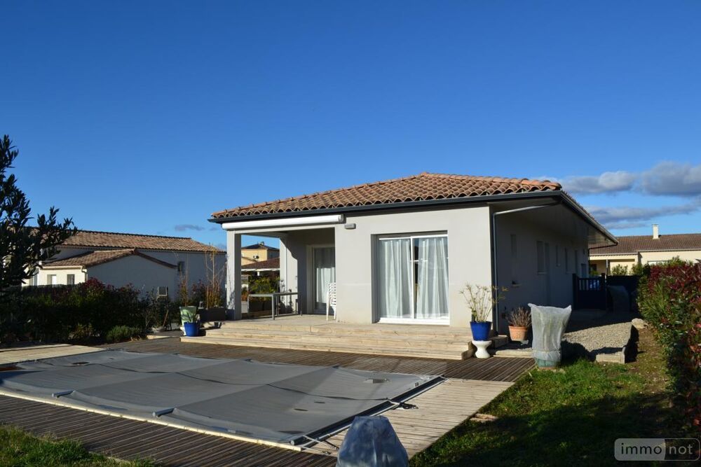 A vendre à Vallon-Pont-D''Arc, Ardèche (07) - Une belle ....