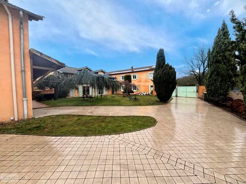   Vente Maison Maison - 9 pi�ce(s) - 332 m�