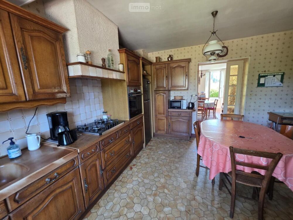 vente Maison - 5 pièce(s) - 172 m² Vierzon (18100)