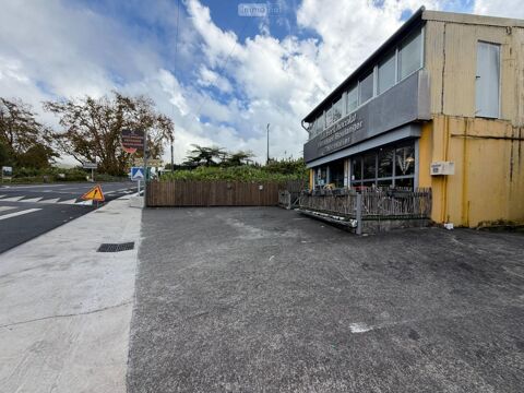   Entreprises Commerces / Vente Commerces - 45 m² 