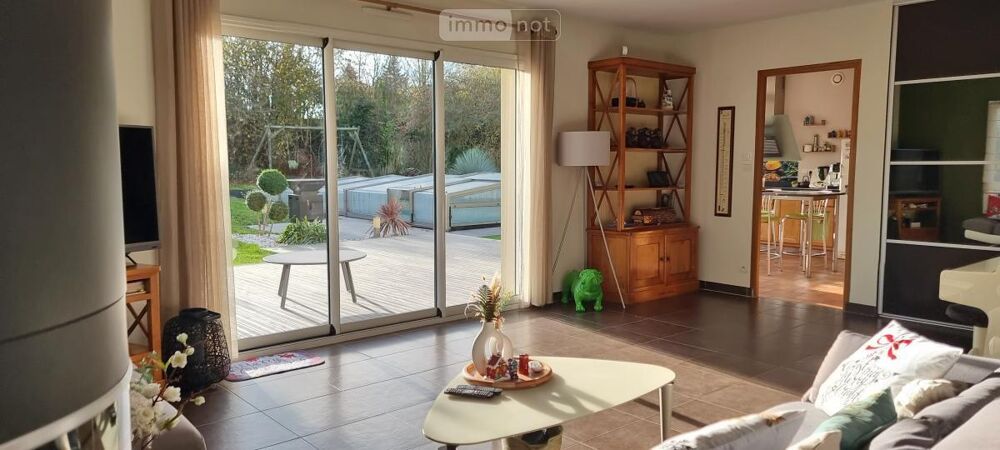 � vendre  Maison Saint-Cyr-sur-Loire (37540)