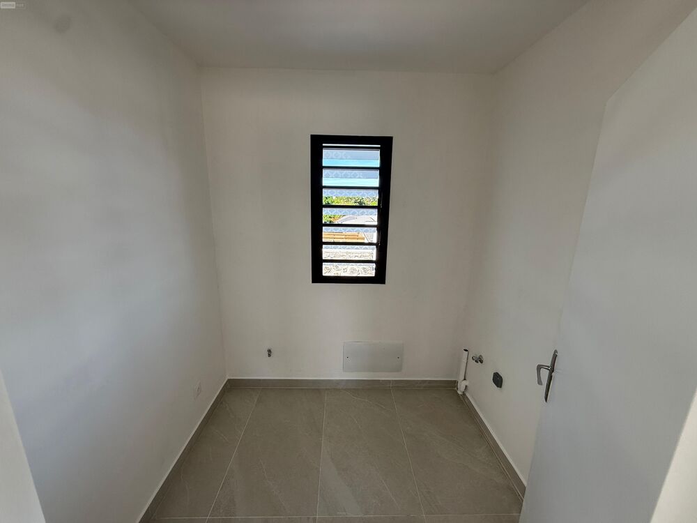 vente Villa - 4 pièce(s) - 110 m² Saint-Leu (97424)