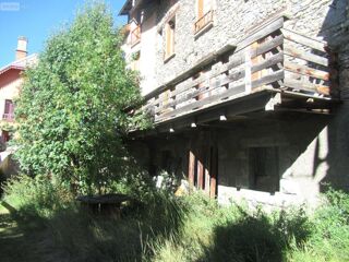 vente Maison - 7 pièce(s) - 126 m² Aiguilles (05470)