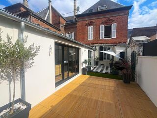  Maison à vendre 6 pièces 147 m²