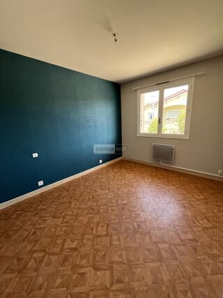  Maison à louer 4 pièces 85 m²