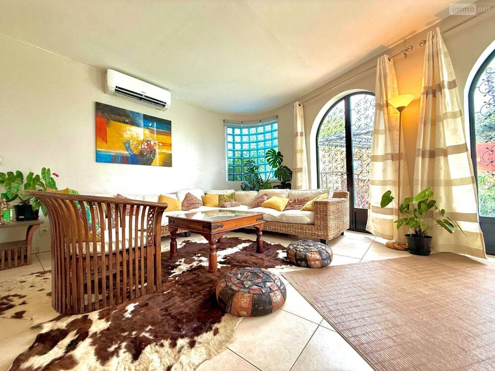 � vendre  Villa Saint-Pierre (97410)