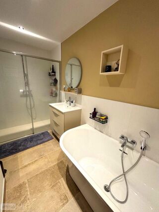  Immeuble à vendre 4 pièces 99 m²