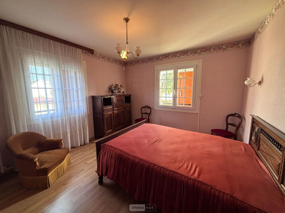 vente Maison - 5 pi�ce(s) - 196 m� Tours-sur-Marne (51150)