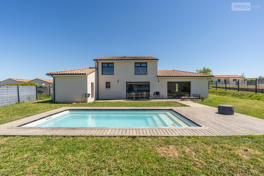 Maison contemporaine T5 avec piscine - Ayguesvives <....