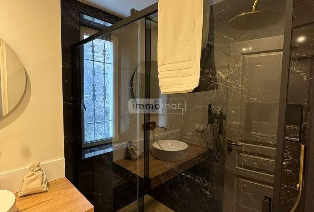 vente Appartement - 3 pièce(s) - 55 m² Château-Ville-Vieille (05350)