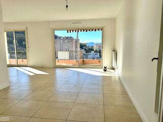  Immeuble � vendre 3 pi�ces 95 m�