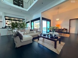  Villa à vendre 5 pièces 208 m²