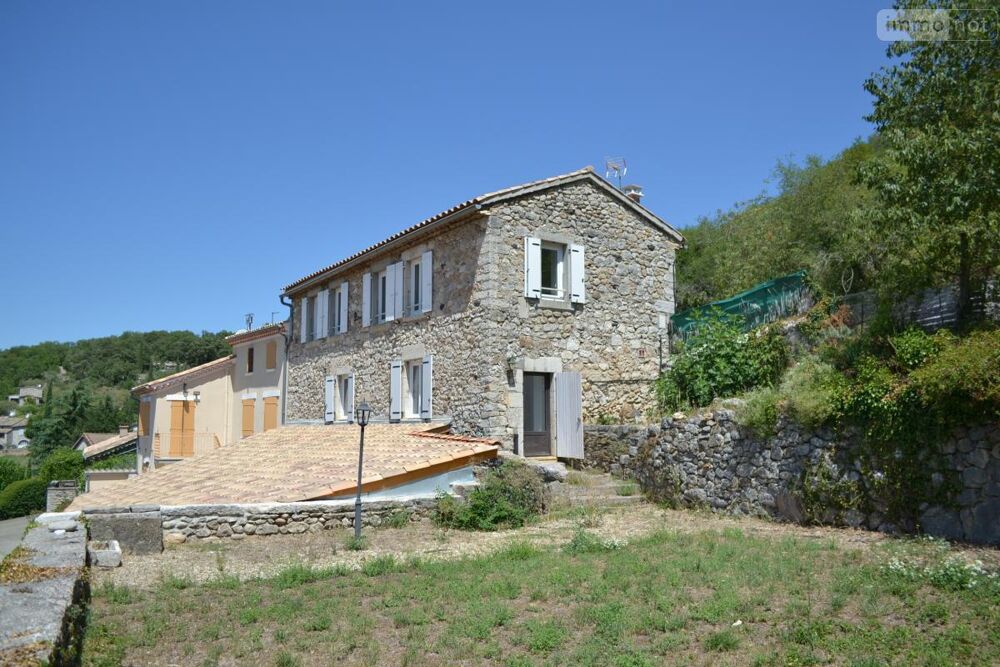 Maison 5 pièces 86 m² · à Vogüé · 86 m² · 300 000 €