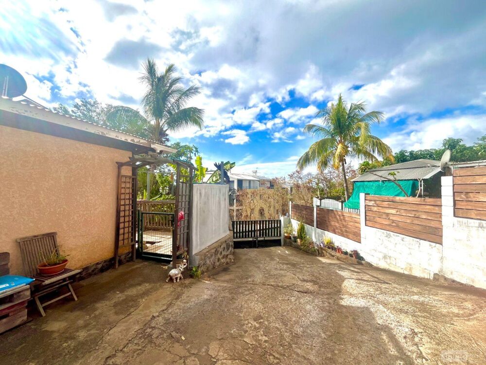 À VENDRE - Maison type Bourbon Bois T4 d''environ 90 m² ....
