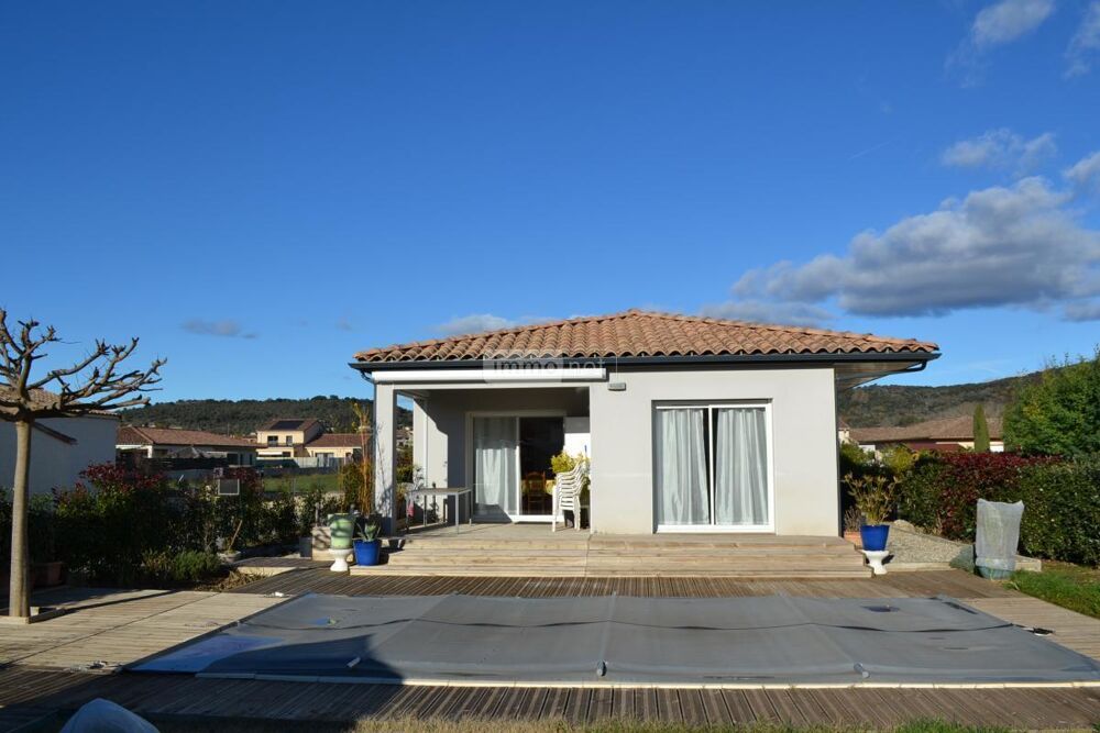 A vendre à Vallon-Pont-D''Arc, Ardèche (07) - Une belle ....