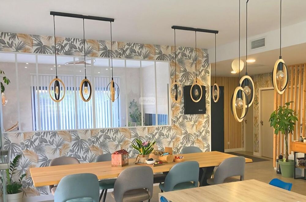 vente Maison - 6 pièce(s) - 180 m² Montélimar (26200)