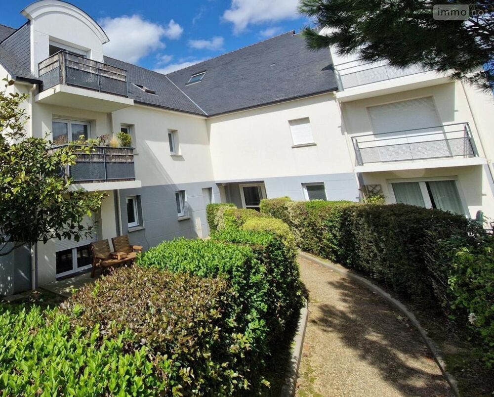 Appartement T3 de 69 m² situé au 2ème et dernier étage d....