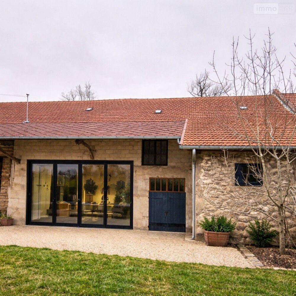 vente Remise / Grange - 530 m² Novalaise (73470)