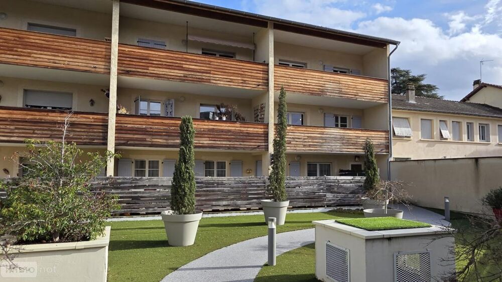 Appartement 3 pièces 73 m² · à Crémieu · 73 m² · 251 000 €