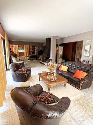  Maison à vendre 6 pièces 231 m²