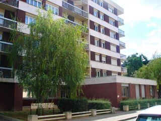  Immeuble � vendre 3 pi�ces 64 m�