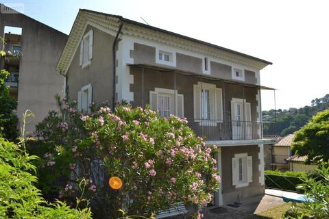   Vente Maison Maison - 8 pice(s) - 140 m