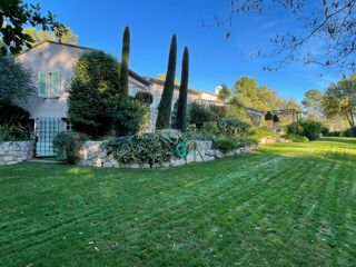  Villa � vendre 12 pi�ces 342 m�