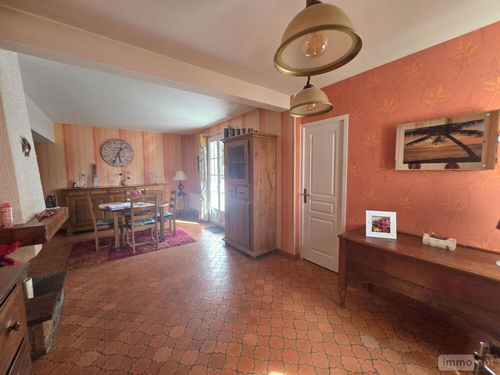 vente Maison - 6 pièce(s) - 166 m² Vierzon (18100)