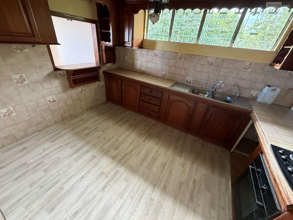 vente Maison - 6 pièce(s) - 189 m² Bois de Nèfles Saint Paul (97411)