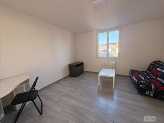  Appartement à louer 1 pièce 25 m²