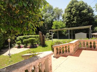  Propriété/château à vendre 10 pièces 232 m²