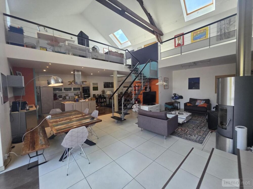 vente Maison - 6 pièce(s) - 260 m² Berry-Bouy (18500)