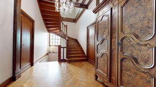  Maison à vendre 15 + pièces 764 m²