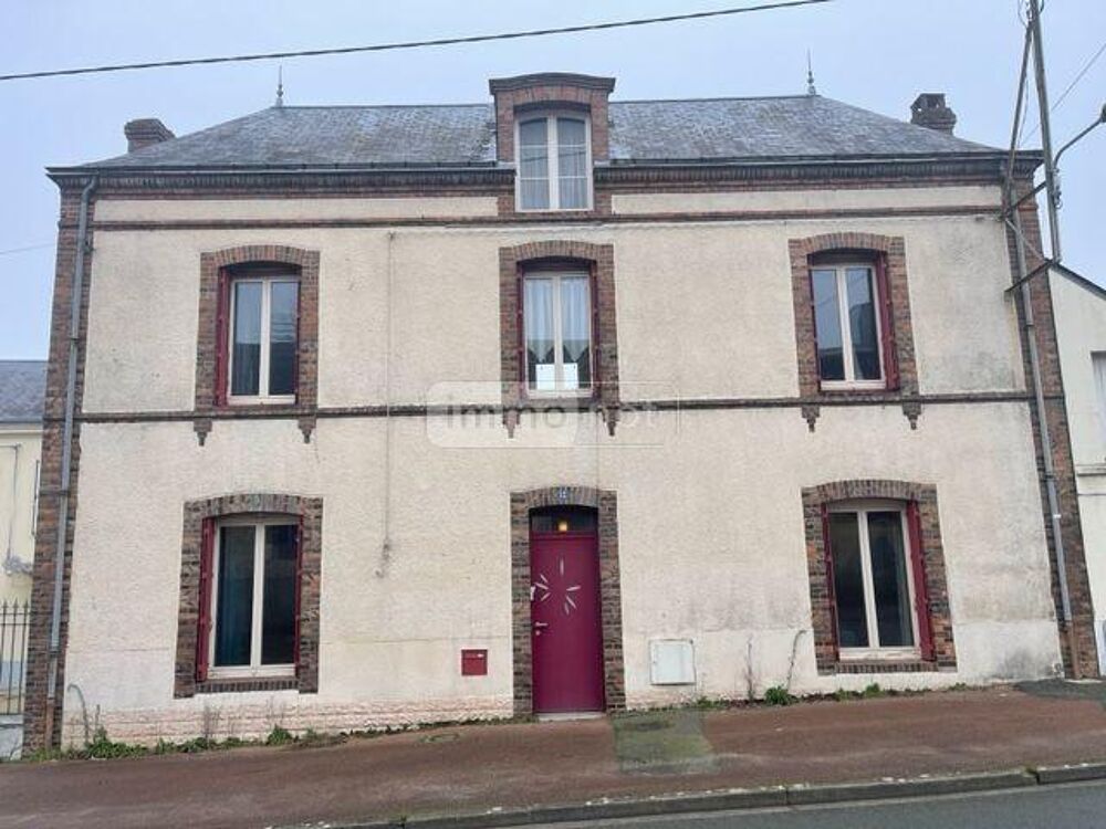 Maison à Vendre à Saint-Calais (72120) en Sarthe (72). C....