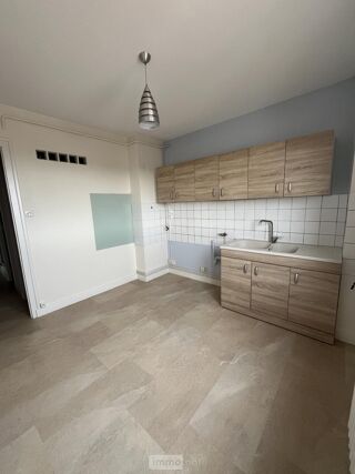  Appartement à louer 3 pièces 62 m²