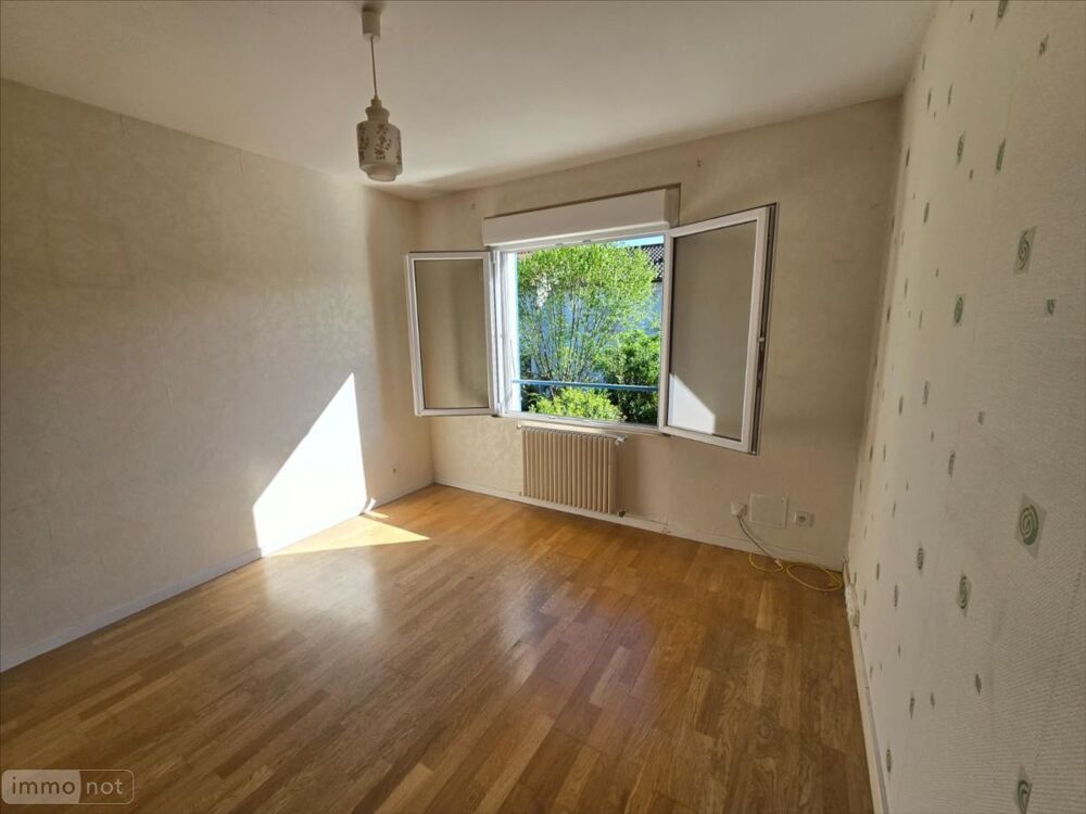 vente Maison - 6 pièce(s) - 120 m² Poitiers (86000)