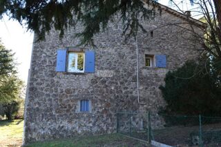  Maison  vendre 9 pices 216 m