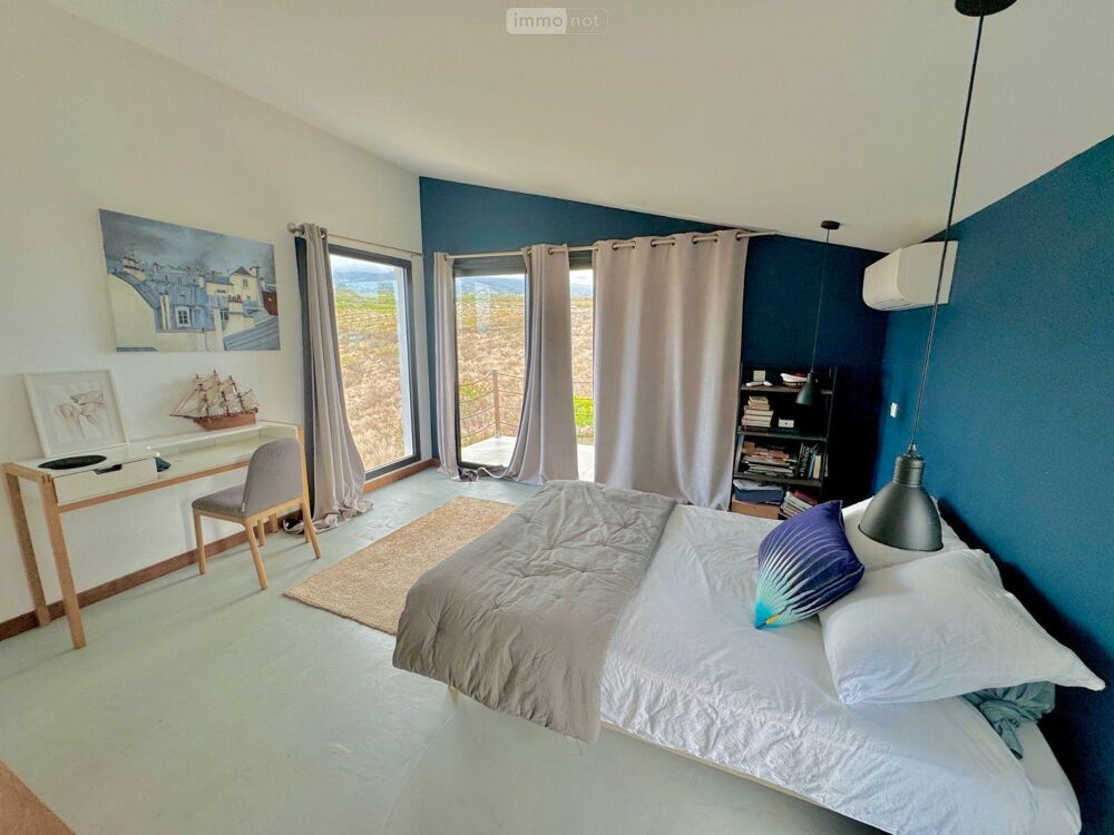 vente Villa - 6 pièce(s) - 185 m² Saint-Gilles Les Bains (97434)