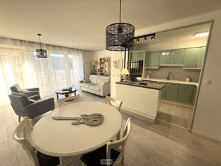  Immeuble  vendre 3 pices 83 m