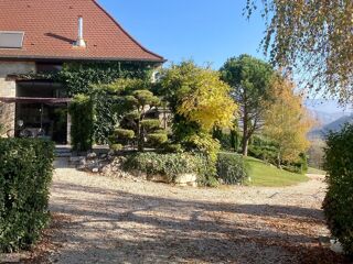  Maison à vendre 10 pièces 220 m²