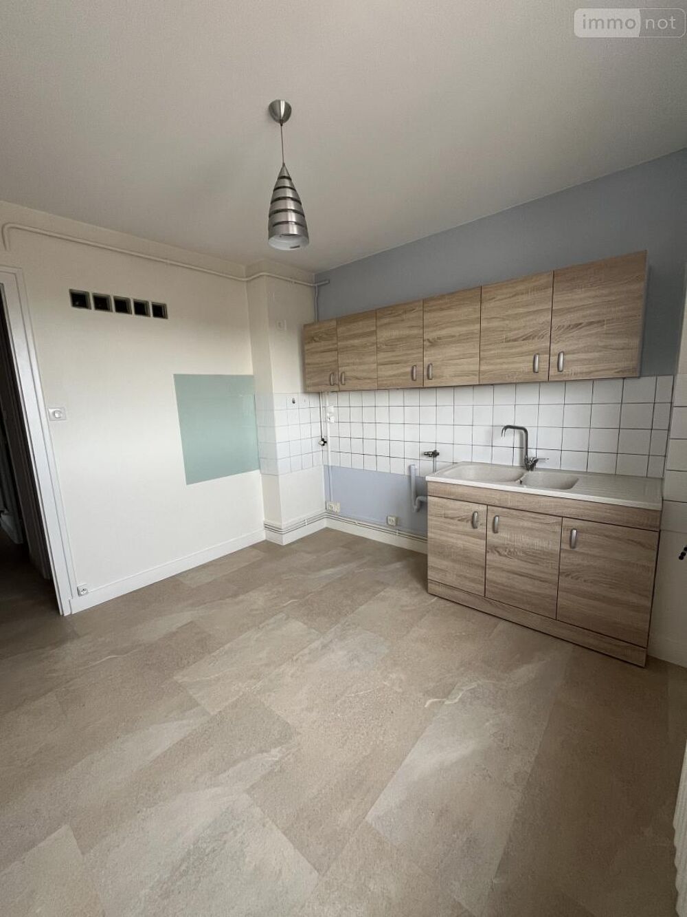 location Appartement - 3 pièce(s) - 62 m² Bourg-en-Bresse (01000)