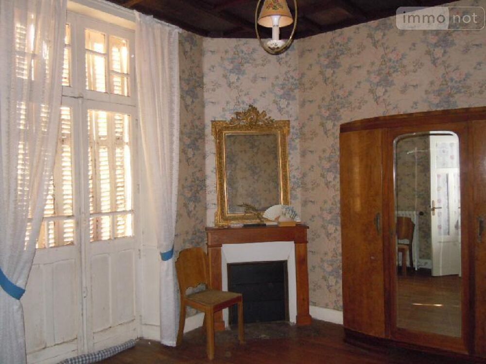 vente Maison - 7 pièce(s) - 140 m² Buzançais (36500)
