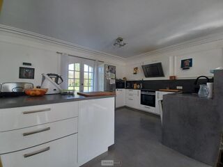  Maison � vendre 9 pi�ces 299 m�